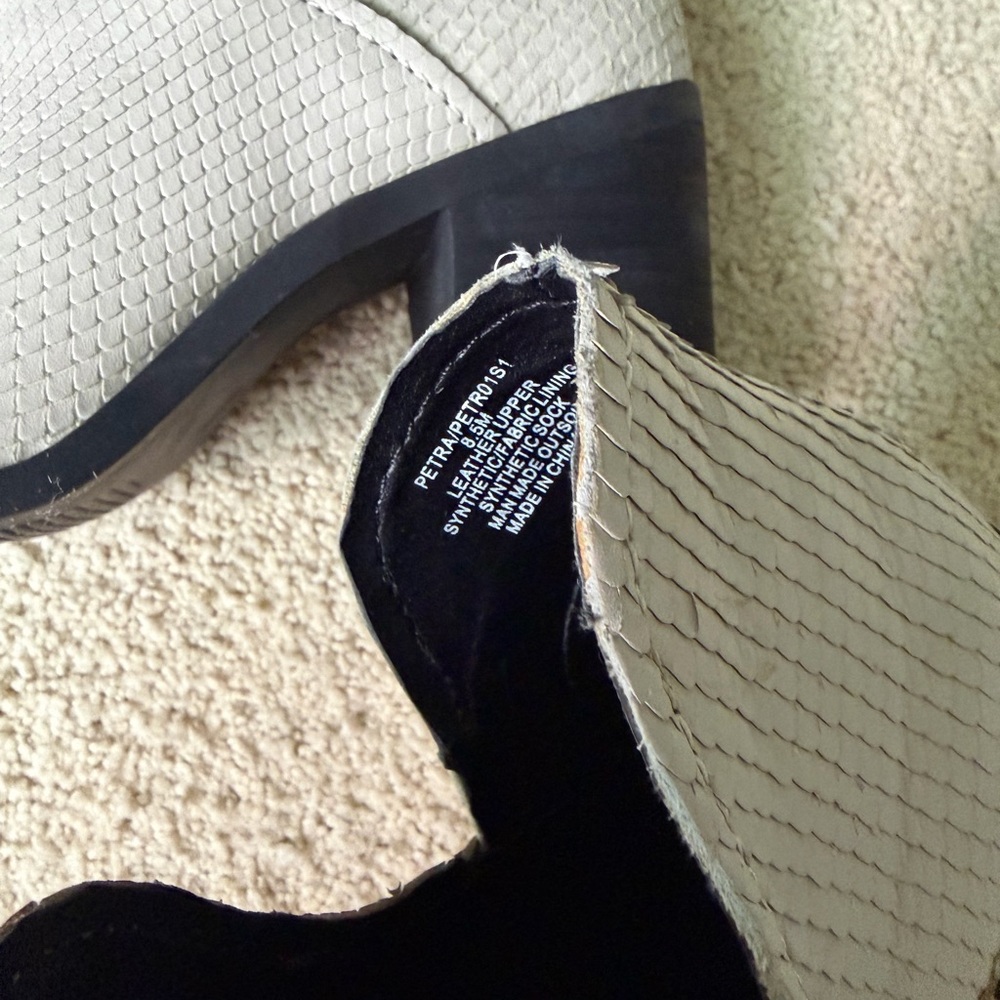 Steve Madden Cream Heeled Boots - Picture 4 of 4